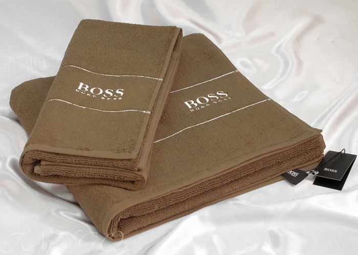 Полотенца Код 428 
Набор полотенец Hugo Boss 
Хлопок 100% 
50-90см 
70-140см plt143-4
